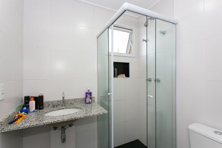 Apartamento à venda com 123m², 3 quartos e 2 vagas Apartamento à venda com 123m², 3 quartos e 2 vagasBanheiro da Suíte