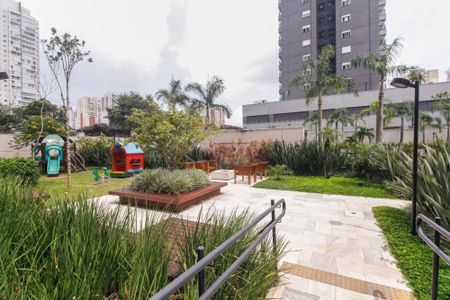 Apartamento à venda com 123m², 3 quartos e 2 vagas Apartamento à venda com 123m², 3 quartos e 2 vagasÁrea comum - Playground