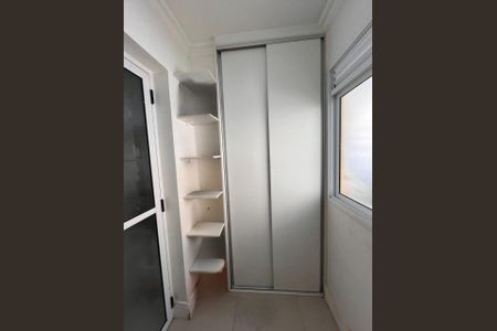 Casa de condomínio para alugar com 144m², 4 quartos e 2 vagas Casa de condomínio para alugar com 144m², 4 quartos e 2 vagasÁrea de Serviço