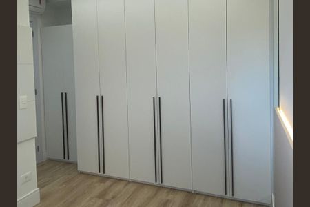 Apartamento à venda com 75m², 2 quartos e 1 vagaSuíte 2