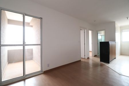 Sala de apartamento para alugar com 2 quartos, 55m² em Jardim Espanha, Uberlândia