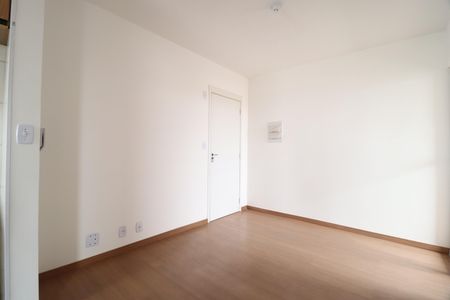 Sala de apartamento para alugar com 2 quartos, 55m² em Jardim Espanha, Uberlândia