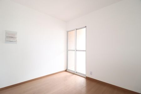 Sala de apartamento para alugar com 2 quartos, 55m² em Jardim Espanha, Uberlândia