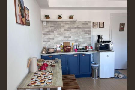 Studio de kitnet/studio para alugar com 1 quarto, 32m² em Santo Cristo, Rio de Janeiro