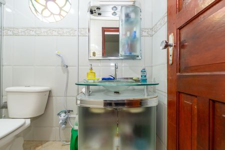 Casa para alugar com 344m², 3 quartos e 1 vaga Casa para alugar com 344m², 3 quartos e 1 vagaBanheiro 1