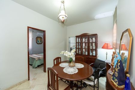 Sala de casa para alugar com 3 quartos, 344m² em Barreiro, Belo Horizonte