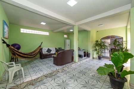 Sala de casa para alugar com 3 quartos, 344m² em Barreiro, Belo Horizonte