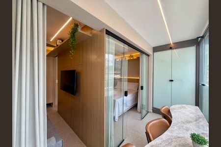 Sacada de apartamento à venda com 1 quarto, 38m² em Jardim das Acacias, São Paulo