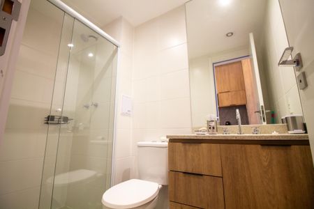 Studio para alugar com 25m², 1 quarto e sem vaga Studio para alugar com 25m², 1 quarto e sem vagaBanheiro