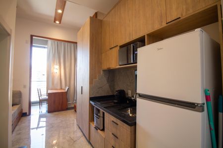 Studio para alugar com 25m², 1 quarto e sem vaga Studio para alugar com 25m², 1 quarto e sem vagaCozinha