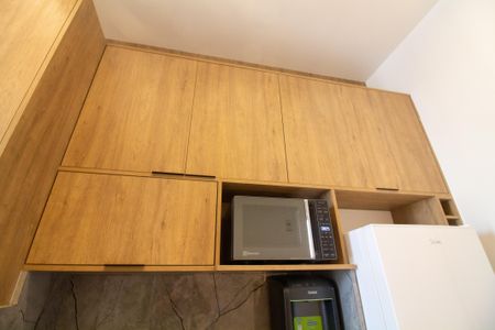 Studio para alugar com 25m², 1 quarto e sem vaga Studio para alugar com 25m², 1 quarto e sem vagaCozinha - Armários