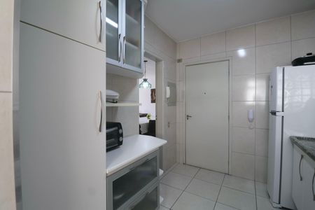 Apartamento para alugar com 76m², 3 quartos e 1 vaga Apartamento para alugar com 76m², 3 quartos e 1 vagaCozinha