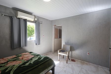 Casa à venda com 110m², 3 quartos e 5 vagasSuíte