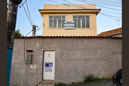 Casa para alugar com 220m², 3 quartos e 3 vagasFachada