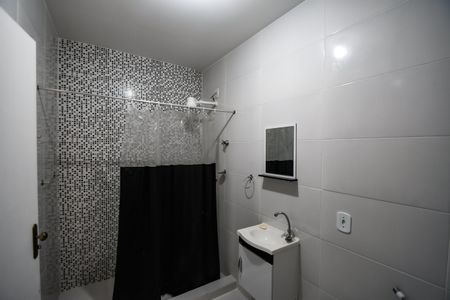 Casa para alugar com 220m², 3 quartos e 3 vagasBanheiro Social