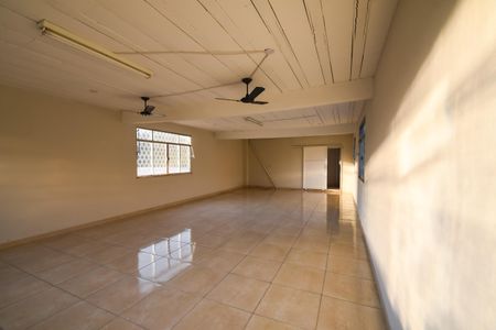 Casa para alugar com 220m², 3 quartos e 3 vagasTerraço
