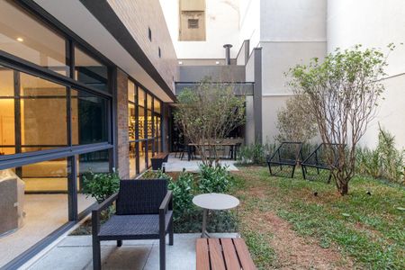 Área comum - Jardim de apartamento para alugar com 1 quarto, 35m² em República, São Paulo