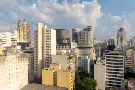 Vista da Cozinha de apartamento para alugar com 1 quarto, 35m² em República, São Paulo