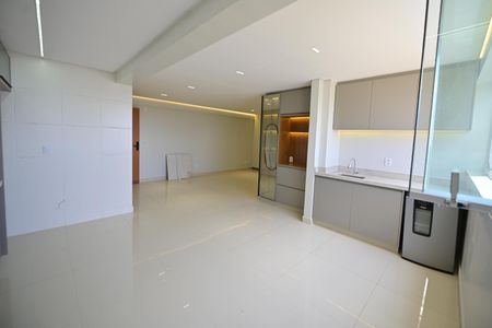 Apartamento para alugar com 77m², 3 quartos e 2 vagasSala/Cozinha