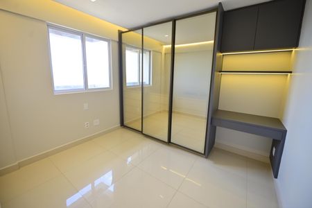 Apartamento para alugar com 77m², 3 quartos e 2 vagasQuarto 2