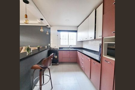 Casa para alugar com 210m², 3 quartos e 2 vagas Casa para alugar com 210m², 3 quartos e 2 vagasSala/Cozinha