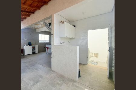 Casa para alugar com 210m², 3 quartos e 2 vagas Casa para alugar com 210m², 3 quartos e 2 vagasÁrea de Serviço