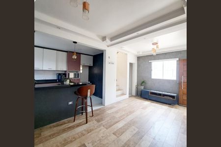 Casa para alugar com 210m², 3 quartos e 2 vagas Casa para alugar com 210m², 3 quartos e 2 vagasSala/Cozinha