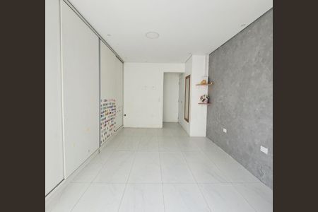 Casa para alugar com 210m², 3 quartos e 2 vagas Casa para alugar com 210m², 3 quartos e 2 vagasSuíte