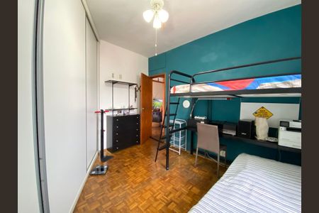 Apartamento à venda com 82m², 3 quartos e 1 vagaQuarto 2