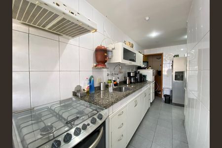 Apartamento à venda com 82m², 3 quartos e 1 vagaCozinha