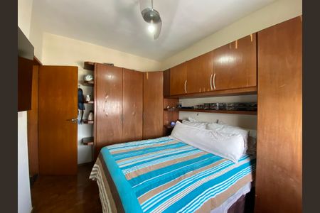 Apartamento à venda com 82m², 3 quartos e 1 vagaQuarto 1