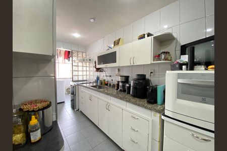 Apartamento à venda com 82m², 3 quartos e 1 vagaCozinha