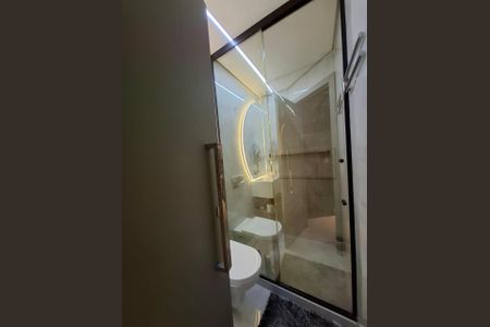 Banheiro de apartamento à venda com 2 quartos, 50m² em Santana, São Paulo