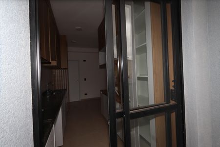 Apartamento para alugar com 45m², 2 quartos e sem vagaSacada