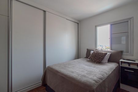 Quarto 1 de apartamento à venda com 2 quartos, 70m² em Vila Santana, São Paulo