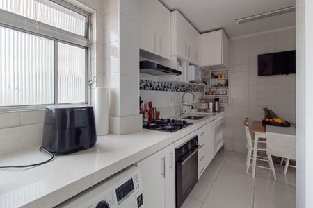 Apartamento à venda com 70m², 2 quartos e 1 vagaCozinha e Área de Serviço