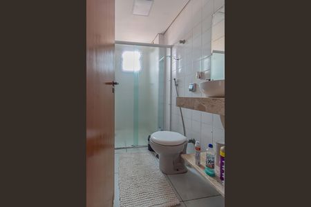 Apartamento à venda com 70m², 2 quartos e 1 vagaBanheiro Social