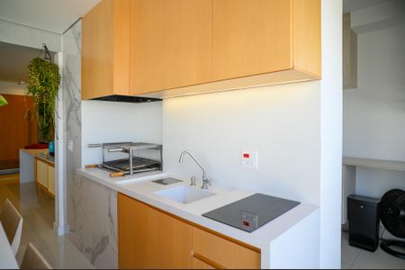 Apartamento à venda com 96m², 2 quartos e 2 vagasVaranda