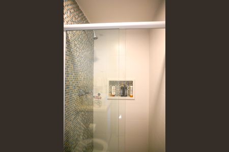 Apartamento à venda com 96m², 2 quartos e 2 vagasBanheiro Social