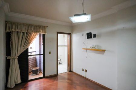 Apartamento à venda com 205m², 4 quartos e 3 vagasSuíte 1