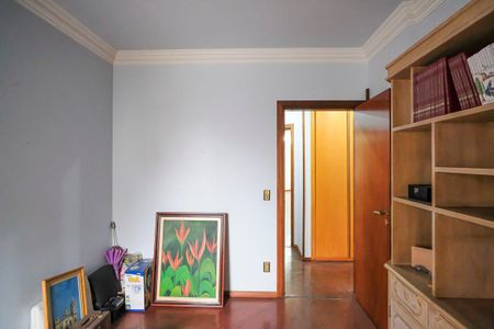 Apartamento à venda com 205m², 4 quartos e 3 vagasQuarto 2