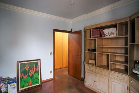 Apartamento à venda com 205m², 4 quartos e 3 vagasQuarto 2