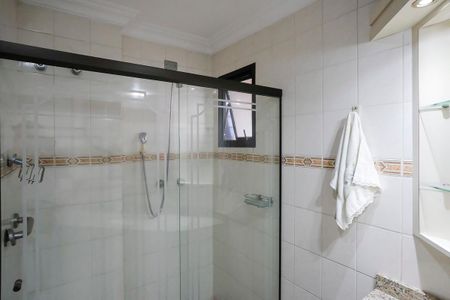 Apartamento à venda com 205m², 4 quartos e 3 vagasBanheiro Social
