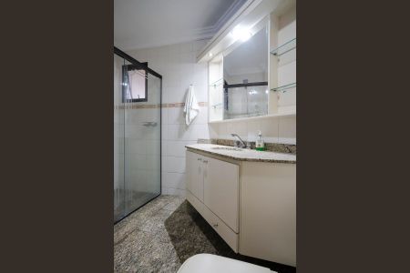 Apartamento à venda com 205m², 4 quartos e 3 vagasBanheiro Social