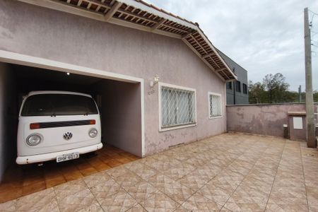 Casa à venda com 172m², 4 quartos e 1 vagaQuintal - Garagem