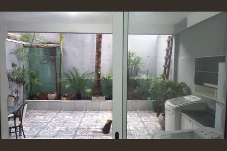 Casa à venda com 159m², 3 quartos e 2 vagas