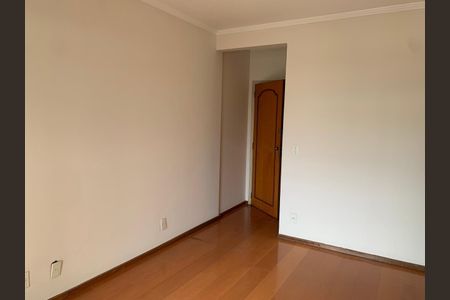 Apartamento à venda com 2 quartos, 76m² em Cambuí, Campinas