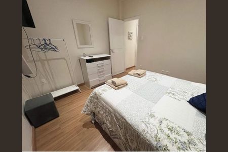 Apartamento à venda com 2 quartos, 61m² em Leme, Rio de Janeiro