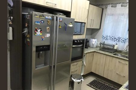 Casa à venda com 3 quartos, 450m² em Vila Invernada, São Paulo