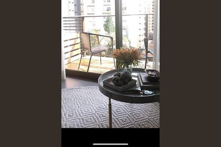 Apartamento à venda com 1 quarto, 58m² em Cambuí, Campinas